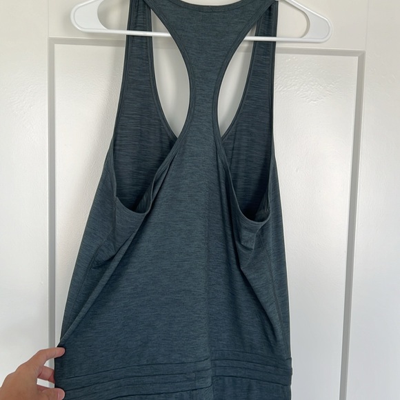 Vuori Lux Jumpsuit NWOT - Picture 8 of 14